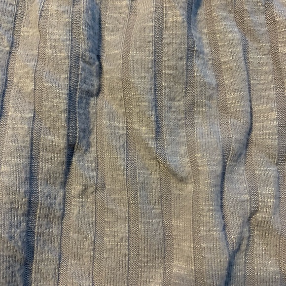 Maternity shirt - Picture 3 of 3